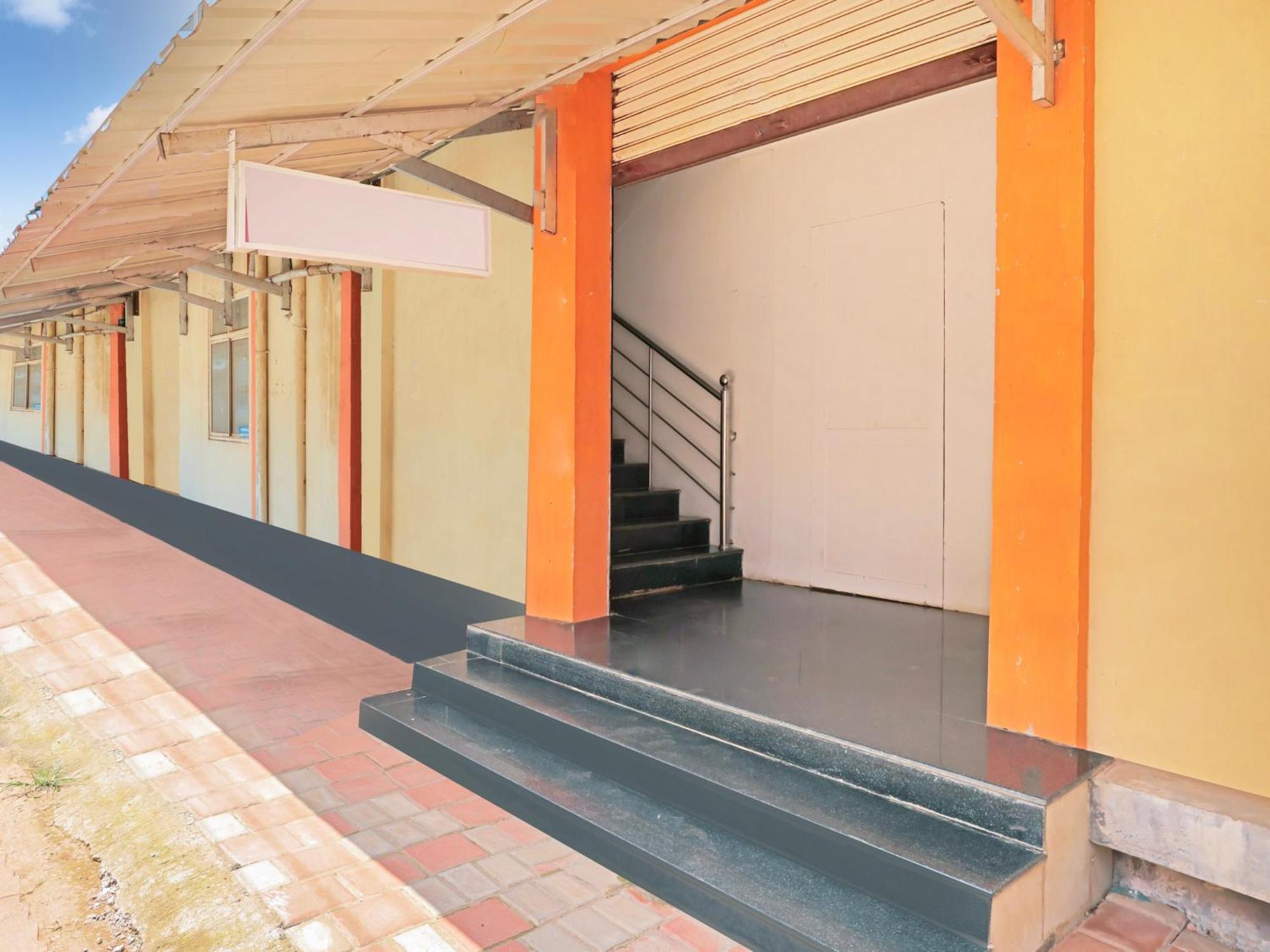 Hotel O Nila Tourist Home Thiruvananthapuram Exterior foto
